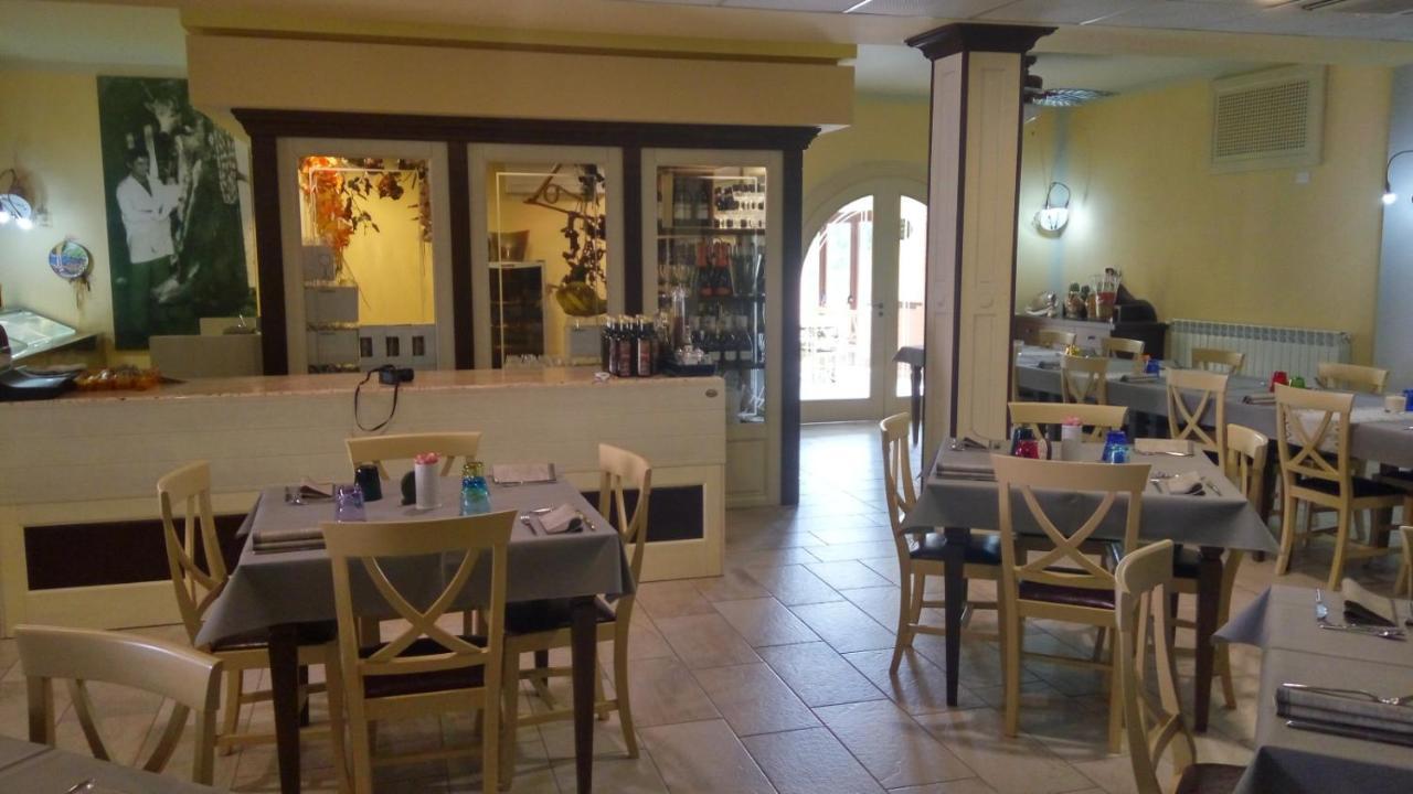 Relais Black Horse Миллезимо Экстерьер фото