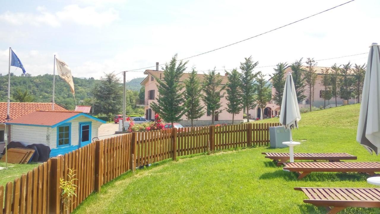 Relais Black Horse Миллезимо Экстерьер фото
