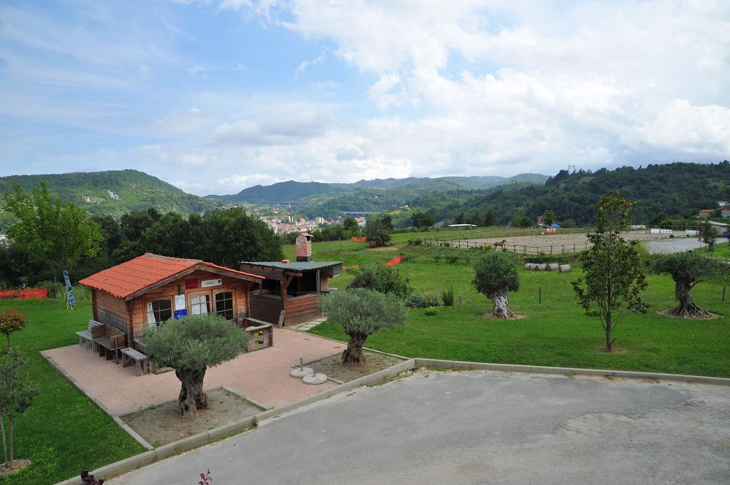 Relais Black Horse Миллезимо Экстерьер фото